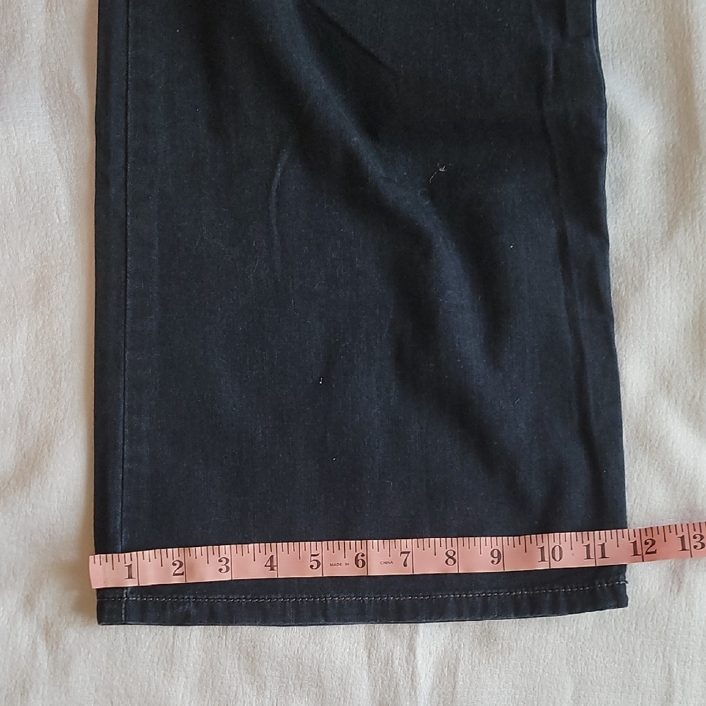 Women's Black Wide-Leg Jeans - Picture 3 of 11